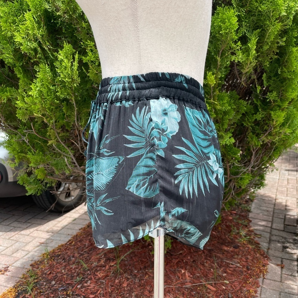 Rococo Sand X Revolve Black Echo Shorts - Picture 5 of 12